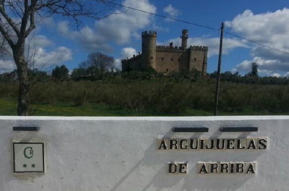 Casa Rural Castillo De Caces Exterior foto